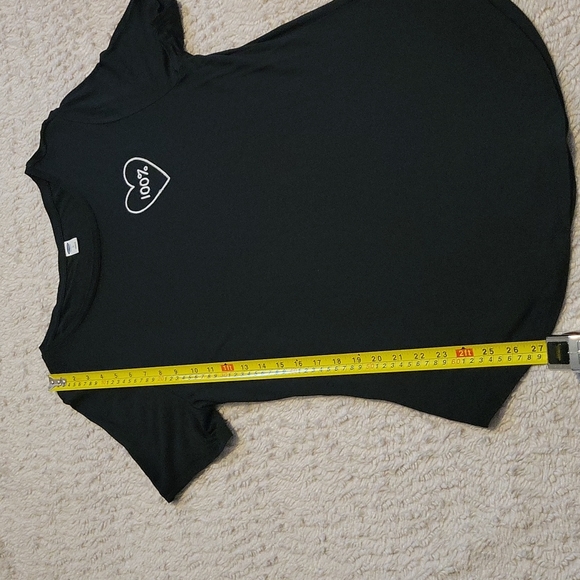 OLD NAVY~ T-SHIRT, L, Black & Heart Graphic - Picture 4 of 5